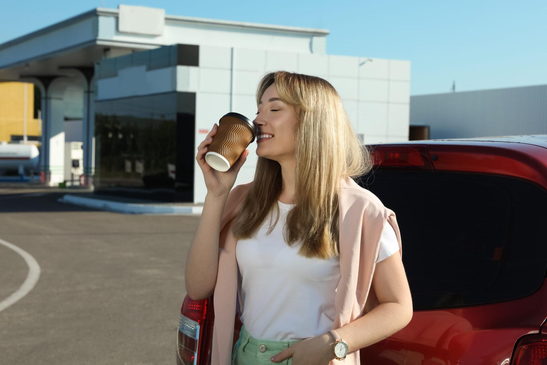 bares con parking en Burgos para desayunar
